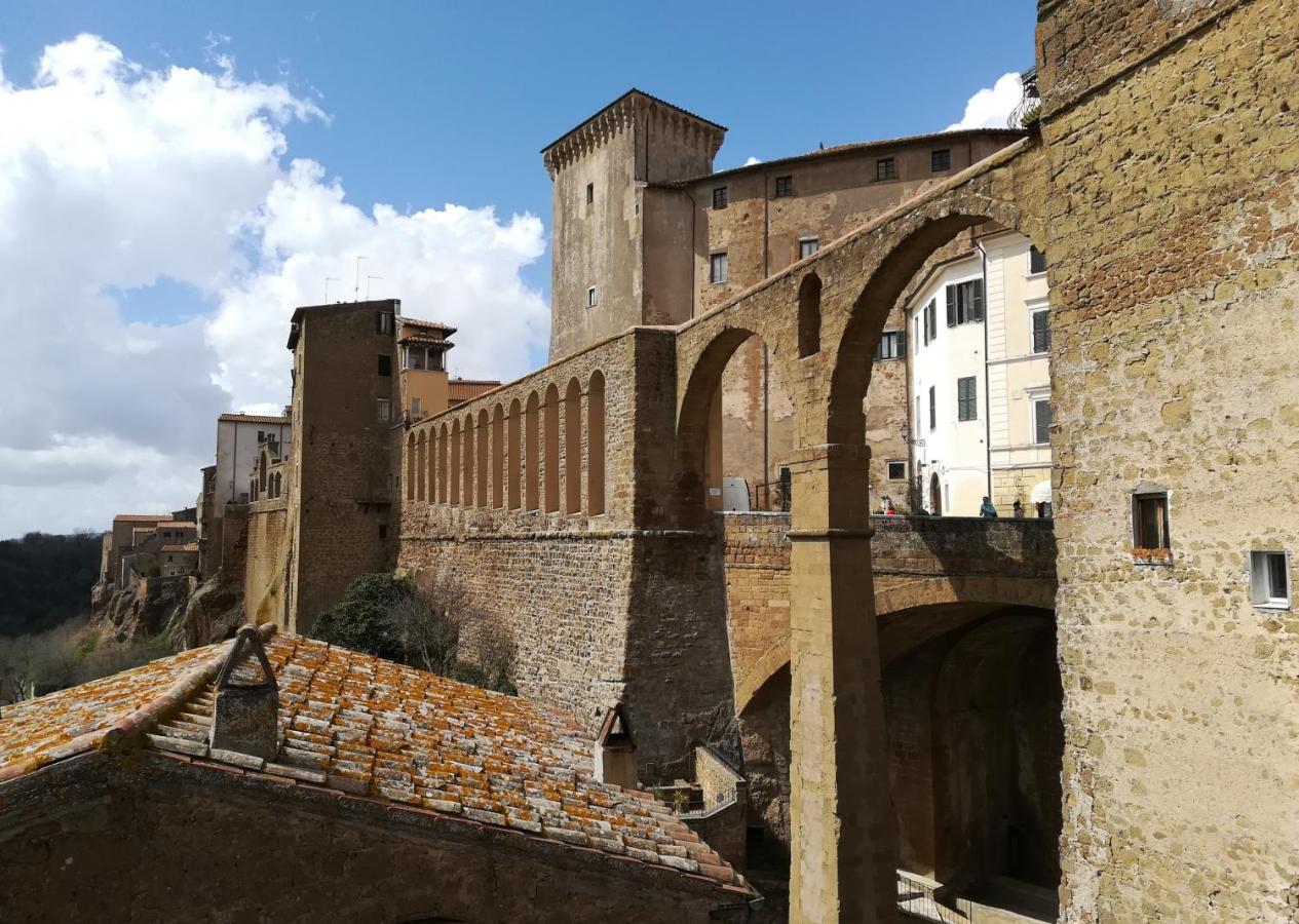 Отель Residenza Pitigliano Gens Petilia - Nuova Gestione Экстерьер фото